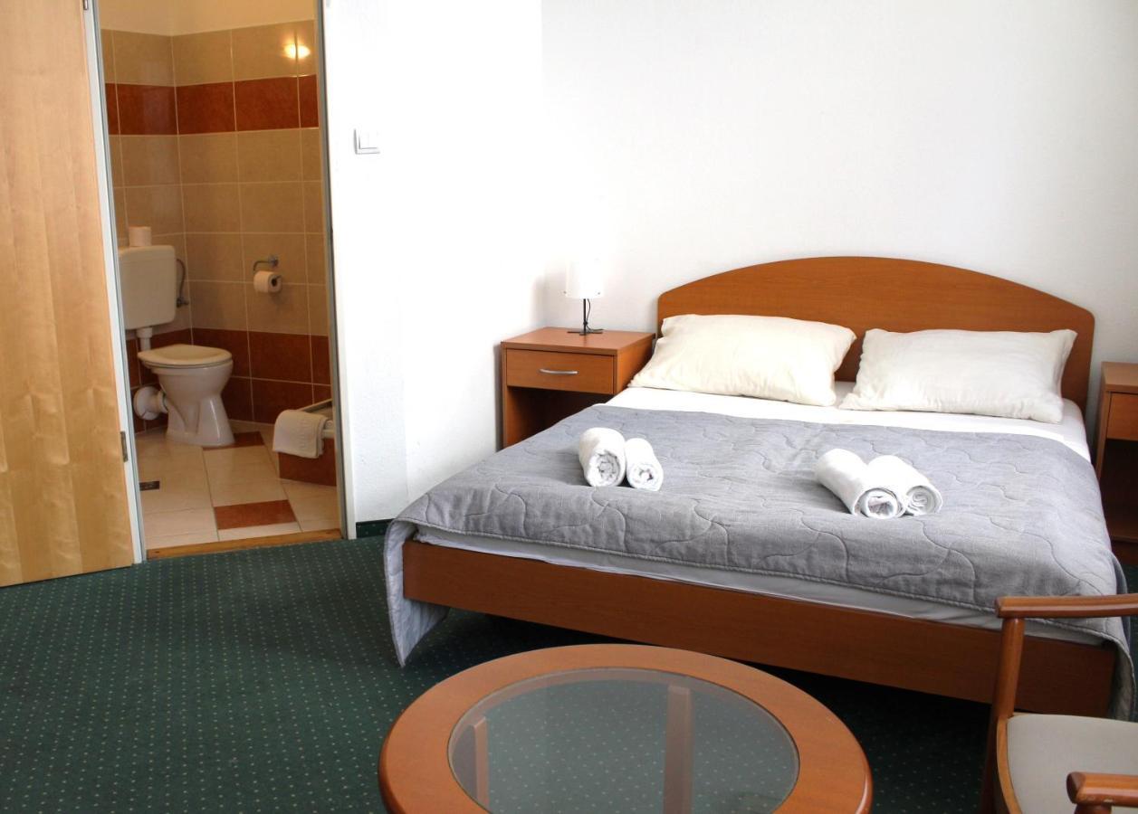 Broadway City Guesthouse Βουδαπέστη Εξωτερικό φωτογραφία